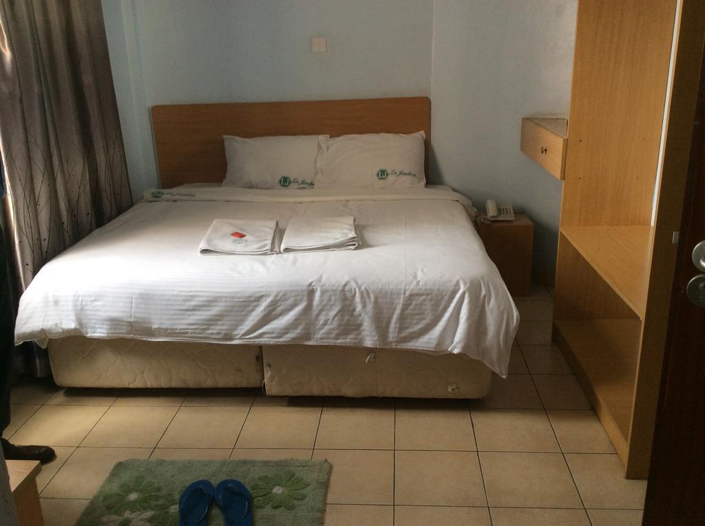 La Jardine Bed & Breakfast Nairobi Dış mekan fotoğraf
