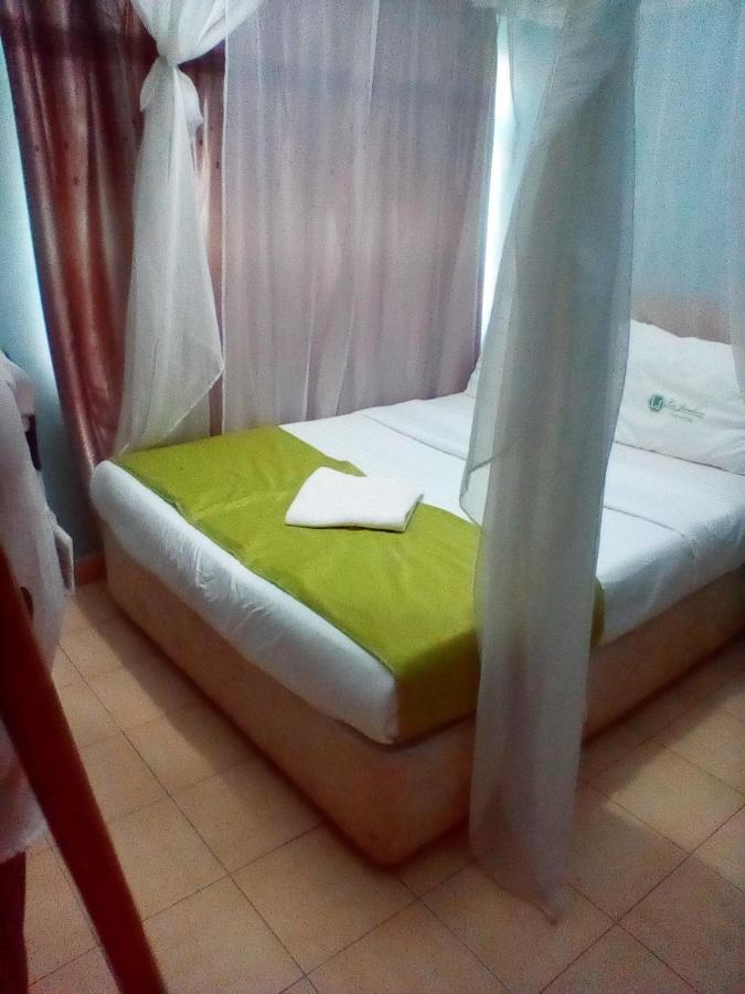 La Jardine Bed & Breakfast Nairobi Dış mekan fotoğraf