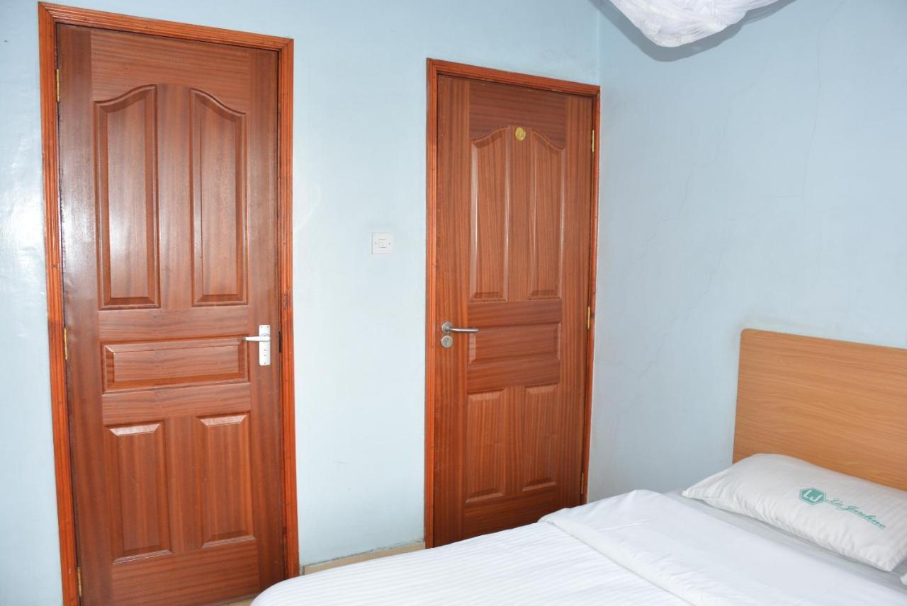 La Jardine Bed & Breakfast Nairobi Dış mekan fotoğraf